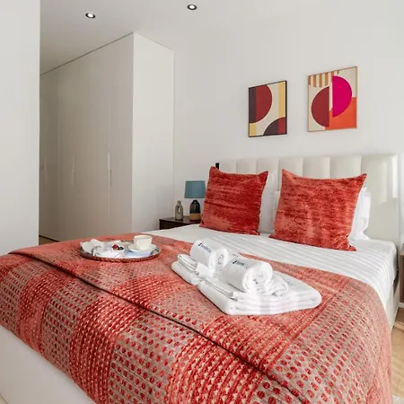 Apartamento Urban Terrace & Stylish Living Spaces By Hostwise