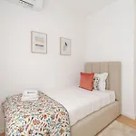 Apartment Urban Terrace & Stylish Living Spaces By Hostwise