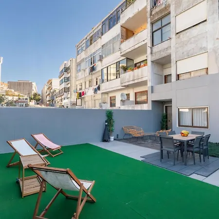 Appartement Urban Terrace & Stylish Living Spaces By Hostwise *