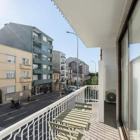 Apartament Urban Terrace & Stylish Living Spaces By Hostwise *
