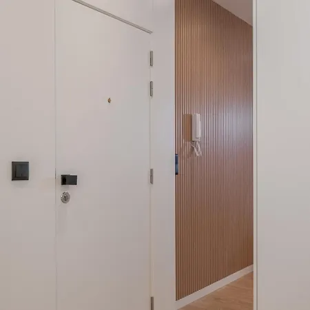 Urban Terrace & Stylish Living Spaces By Hostwise Porto