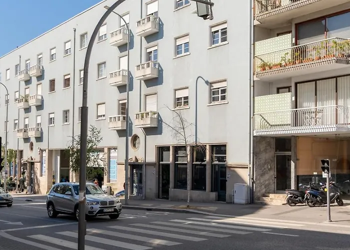 Urban Terrace & Stylish Living Spaces By Hostwise Porto