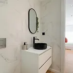 Urban Terrace & Stylish Living Spaces By Hostwise Apartment *